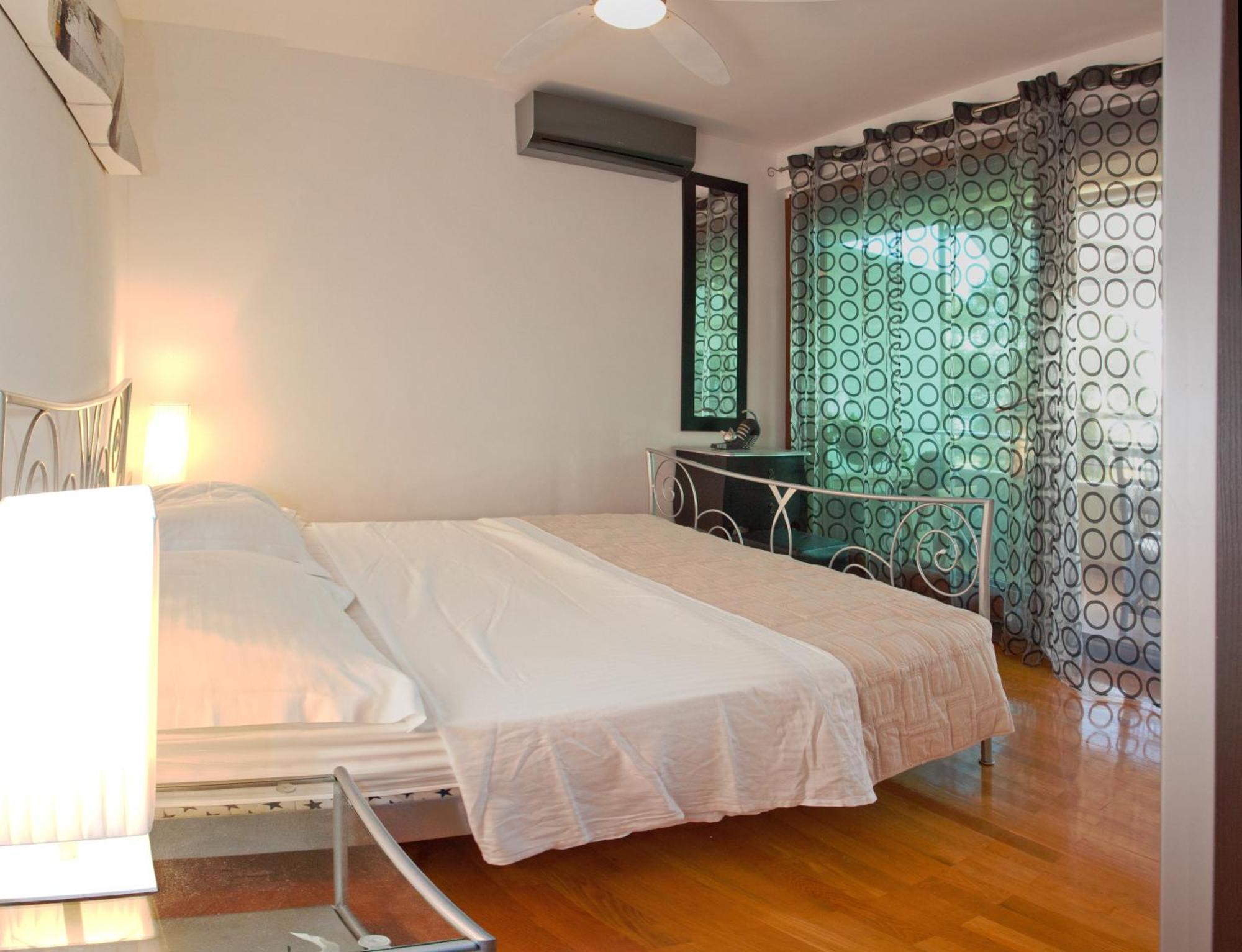 Residence Apartments Anamaria Podstrana Kamer foto